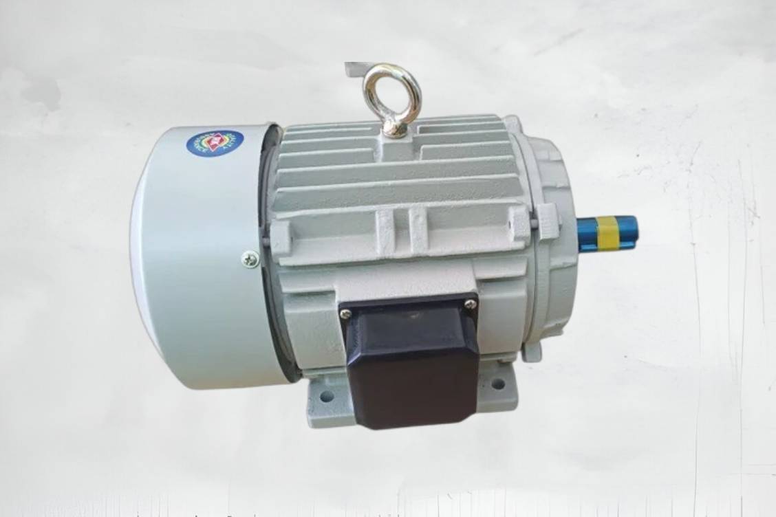 5 Hp 3 Phase 1440 RPM foot mound motor